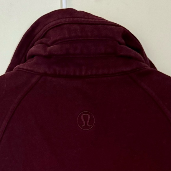 Lululemon Woman’s Radiant Jacket, Size 4 - Picture 8 of 9
